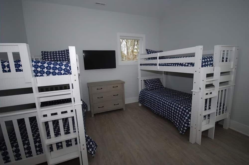 Photo of Bedroom in Dodds Addition