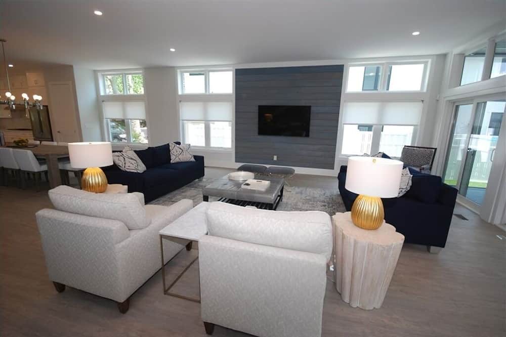 Photo of Livingroom in Dodds Addition