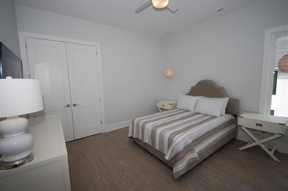 Photo of Bedroom in Dodds Addition