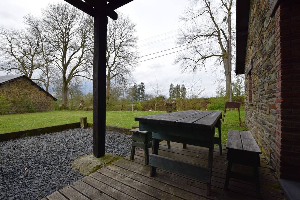 Photo of Patio Balcony in Nadrin
