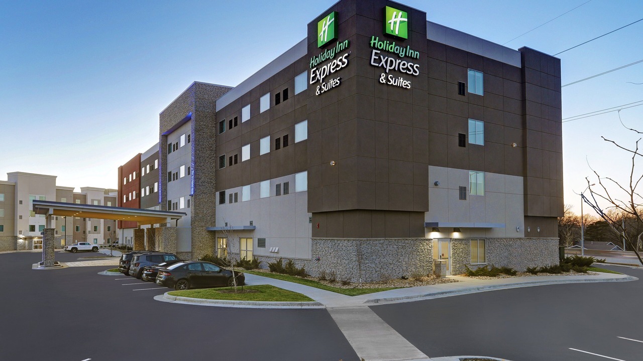 Photo of Outdoor in Lenexa
