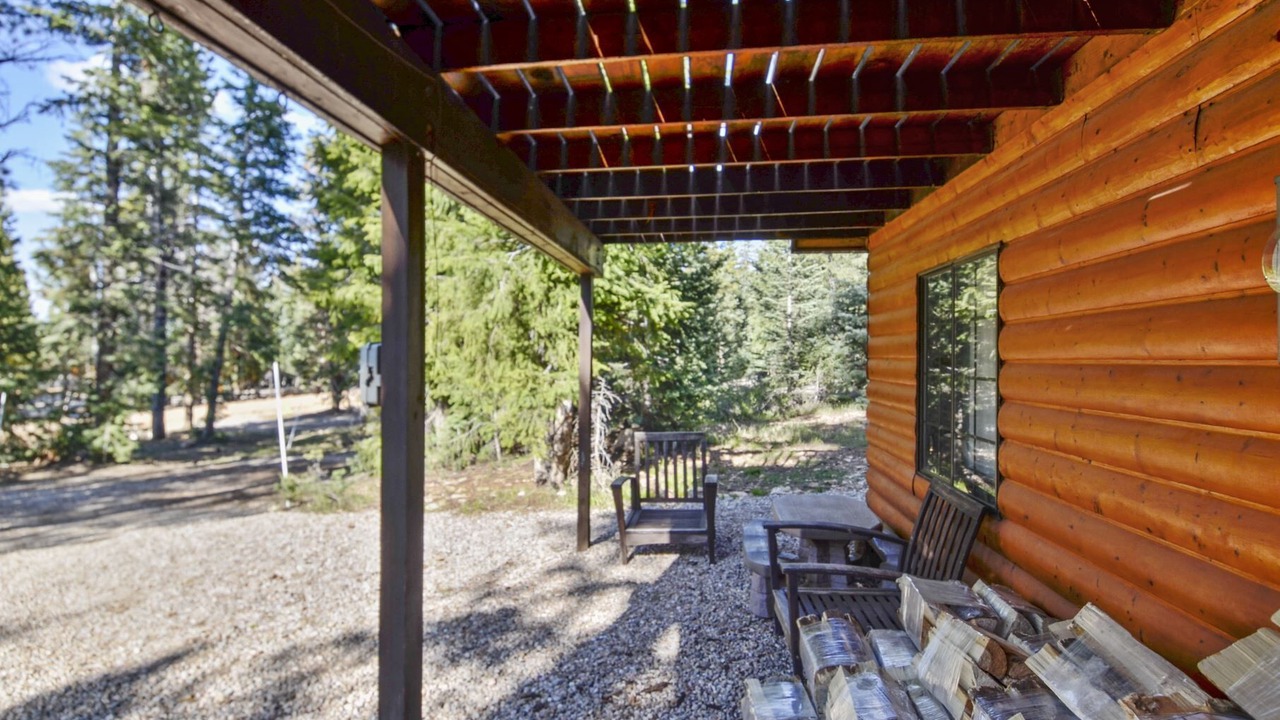 Photo of Patio Balcony in Duck Creek Village