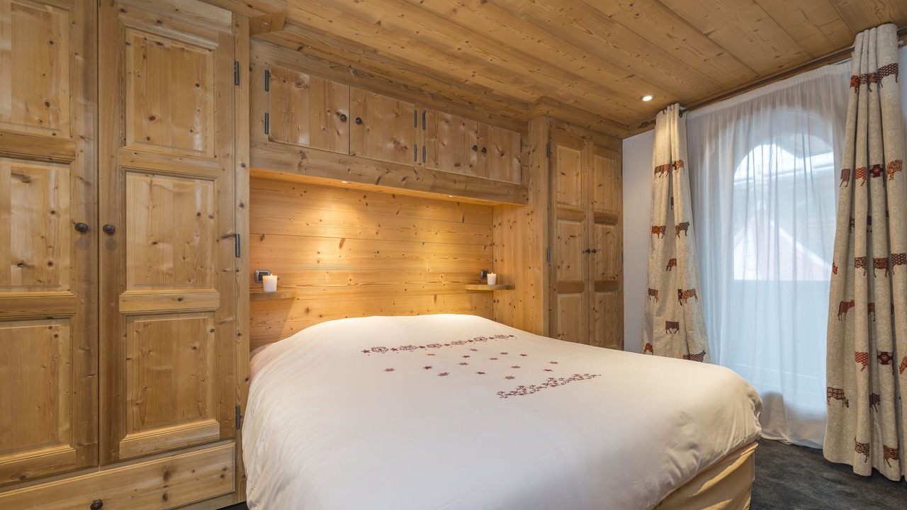 Photo of Bedroom in Meribel Centre