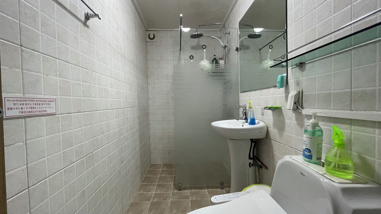 Photo of Bathroom in Mapo