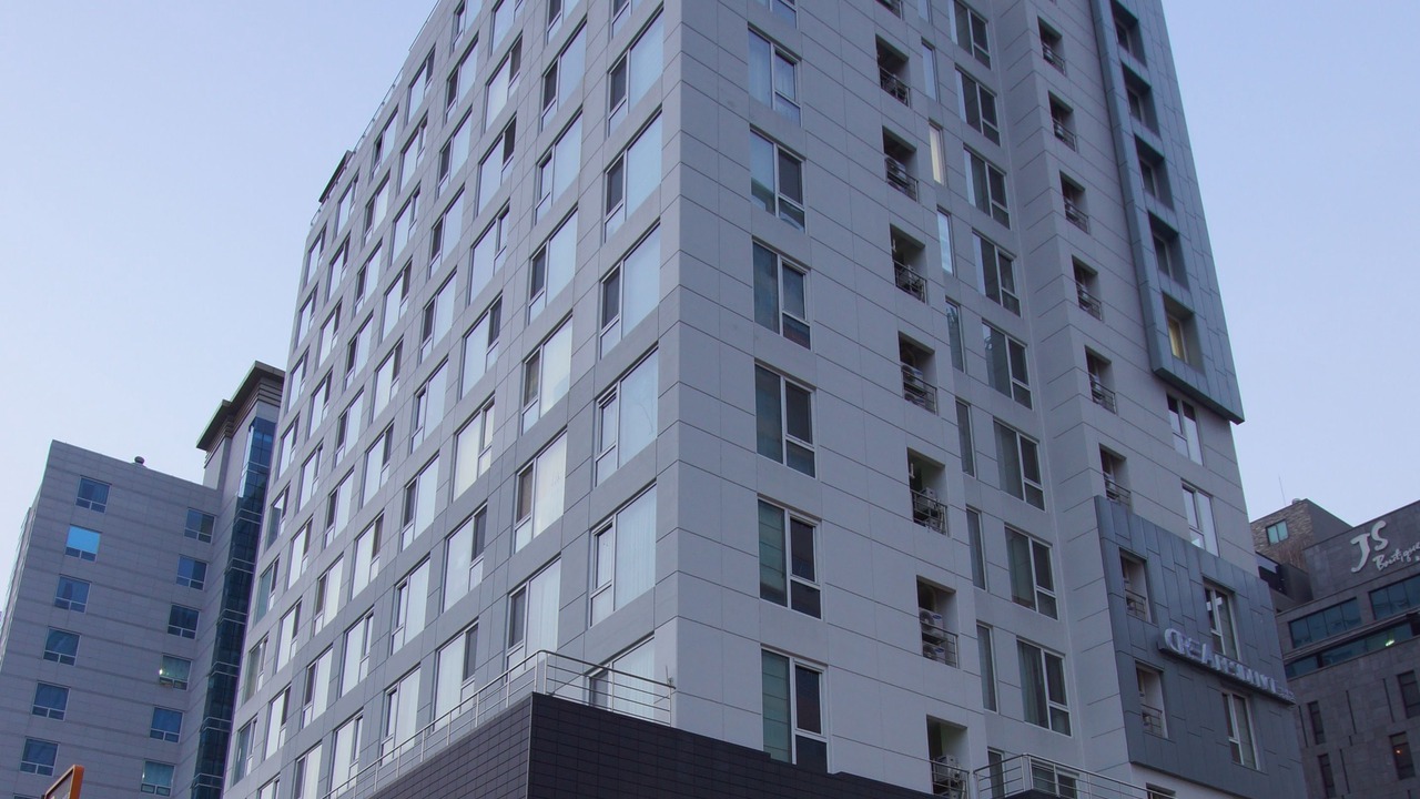 Photo of Buildings in Dongtan
