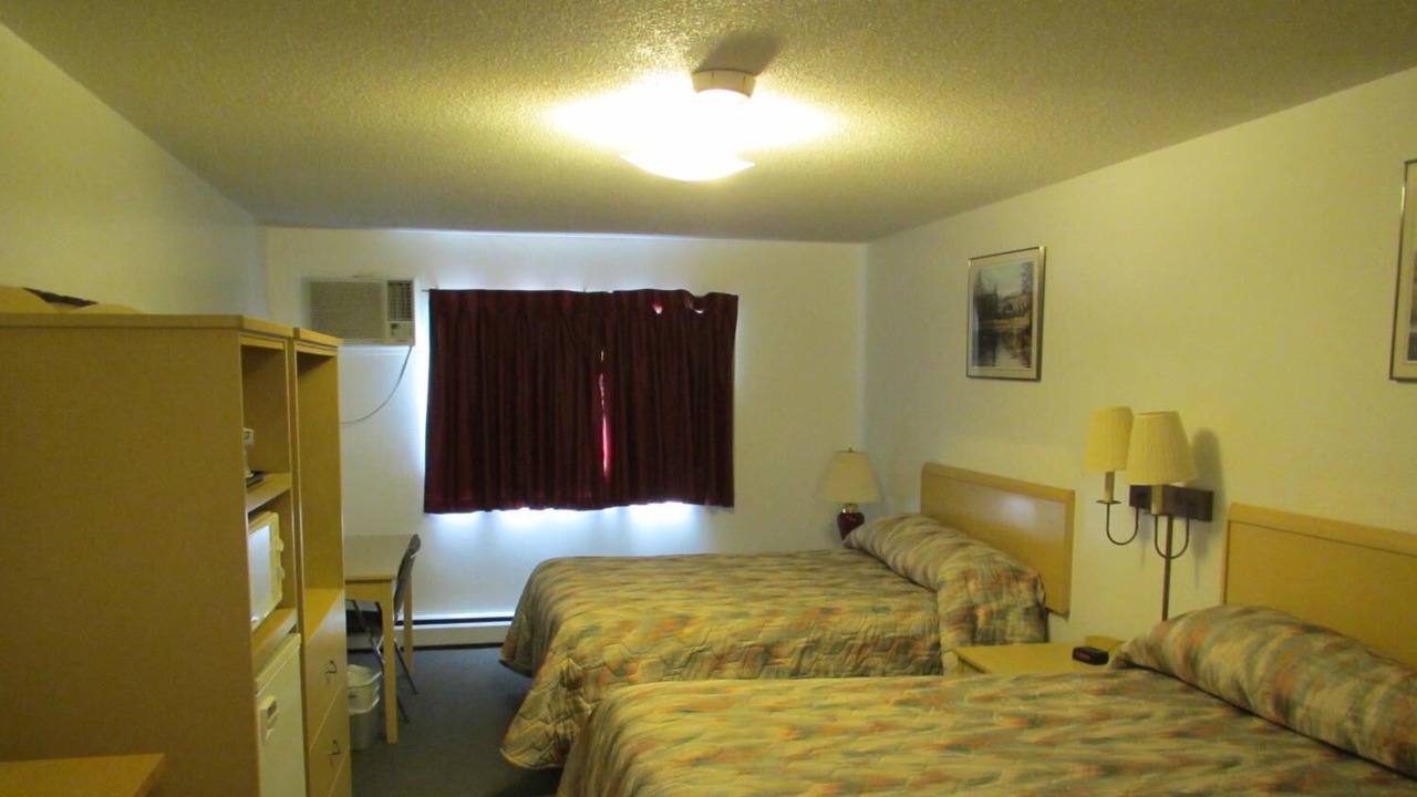 Photo of Others in Claresholm
