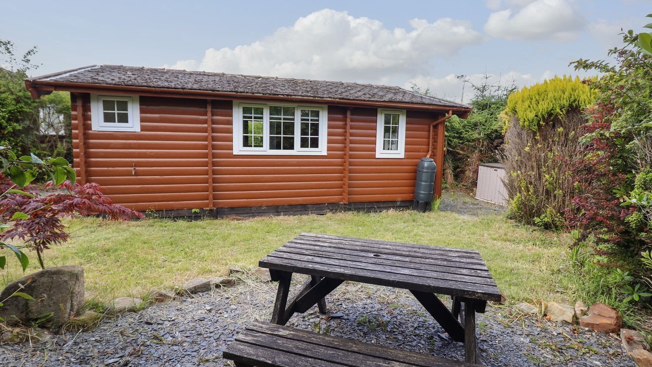 Photo of Outdoor in Bronaber