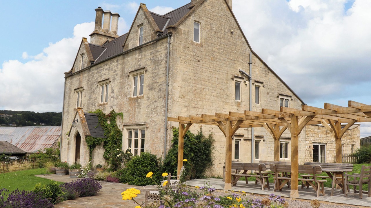 Photo of Outdoor in Stroud