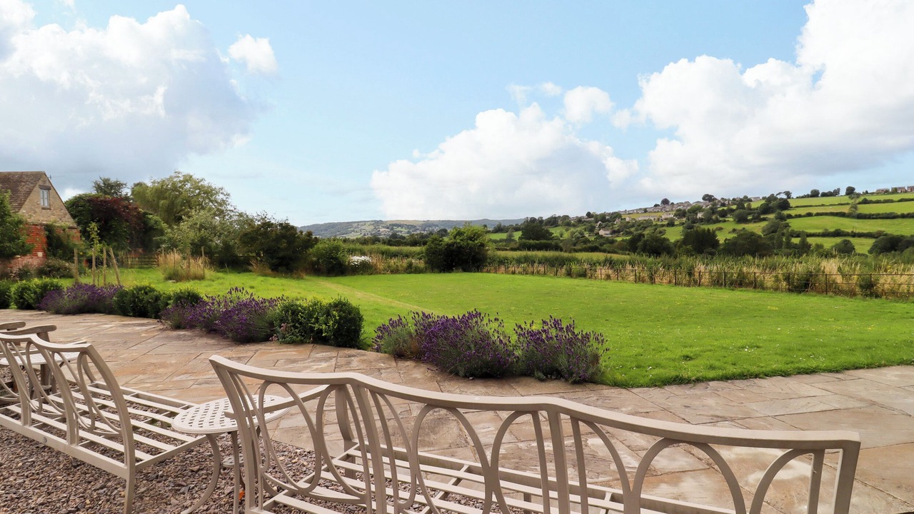 Photo of Outdoor in Stroud