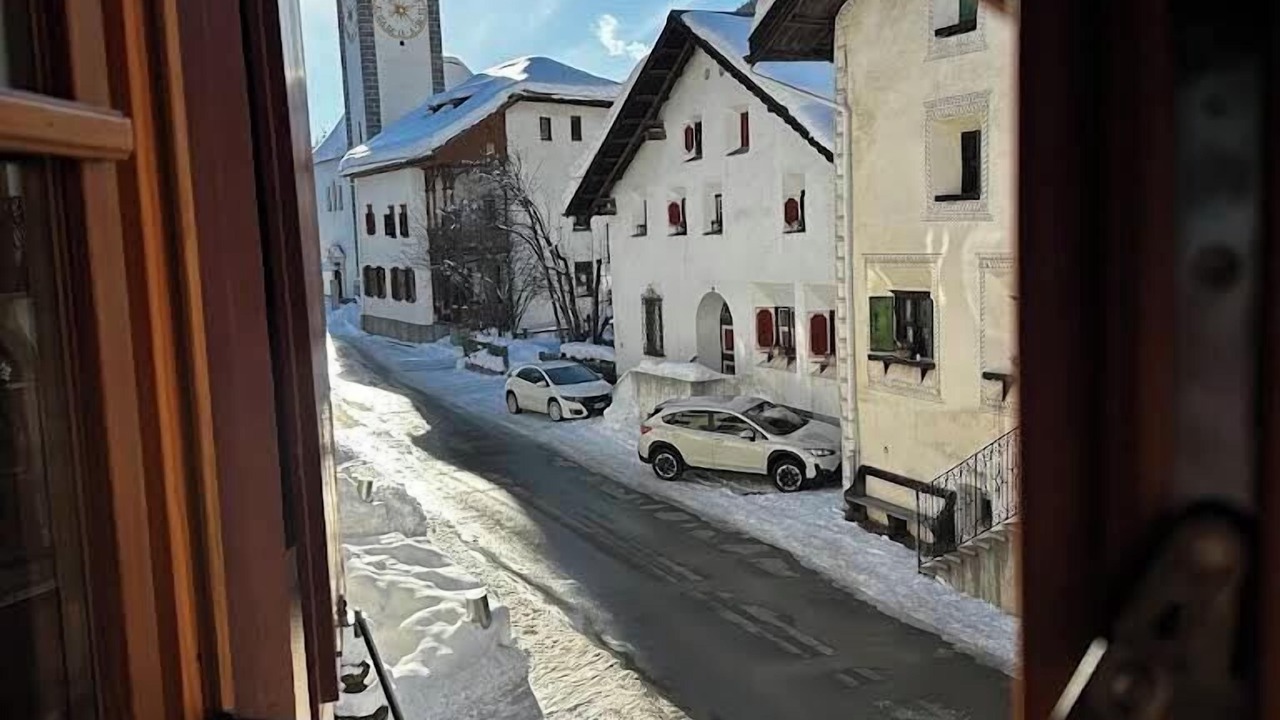 Photo of Others in Bever