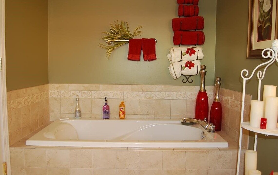 Photo of Bathroom in Munising