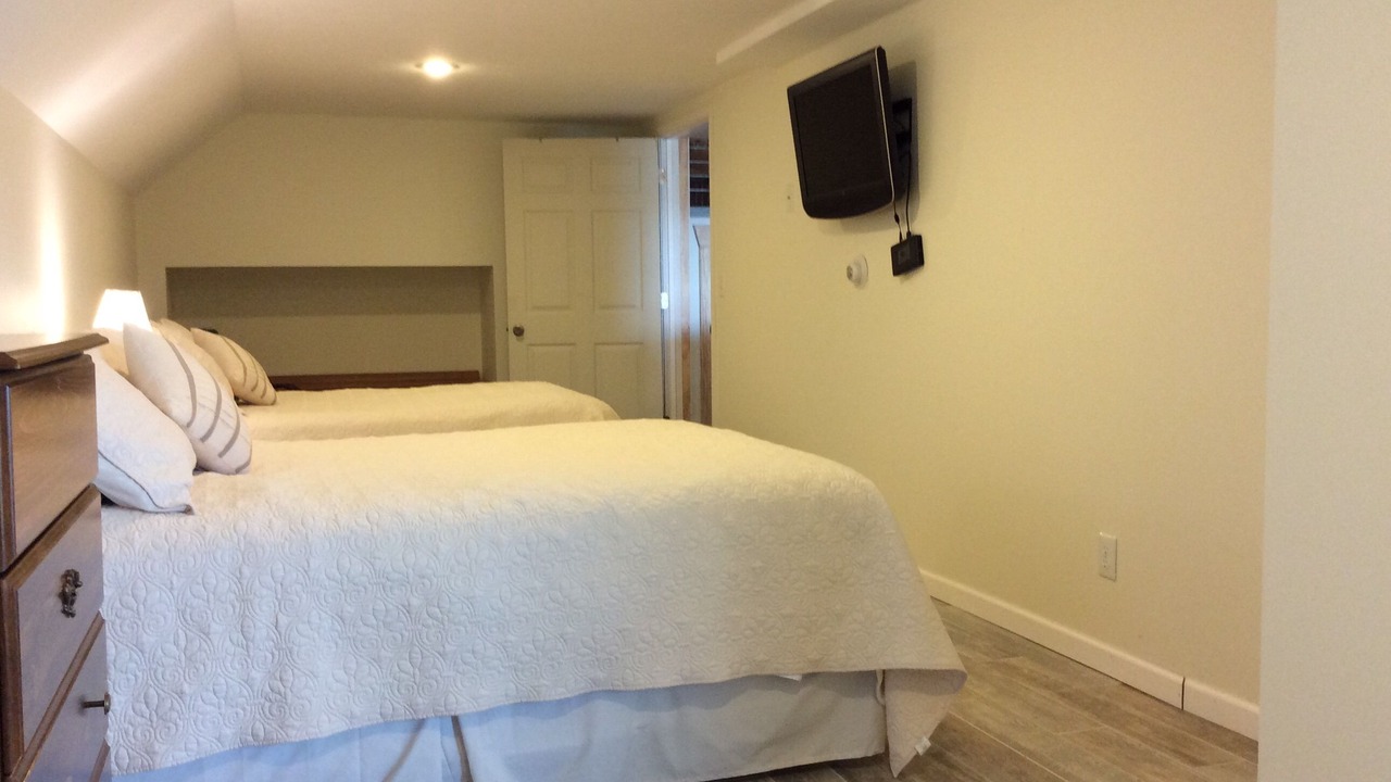 Photo of Bedroom in Munising