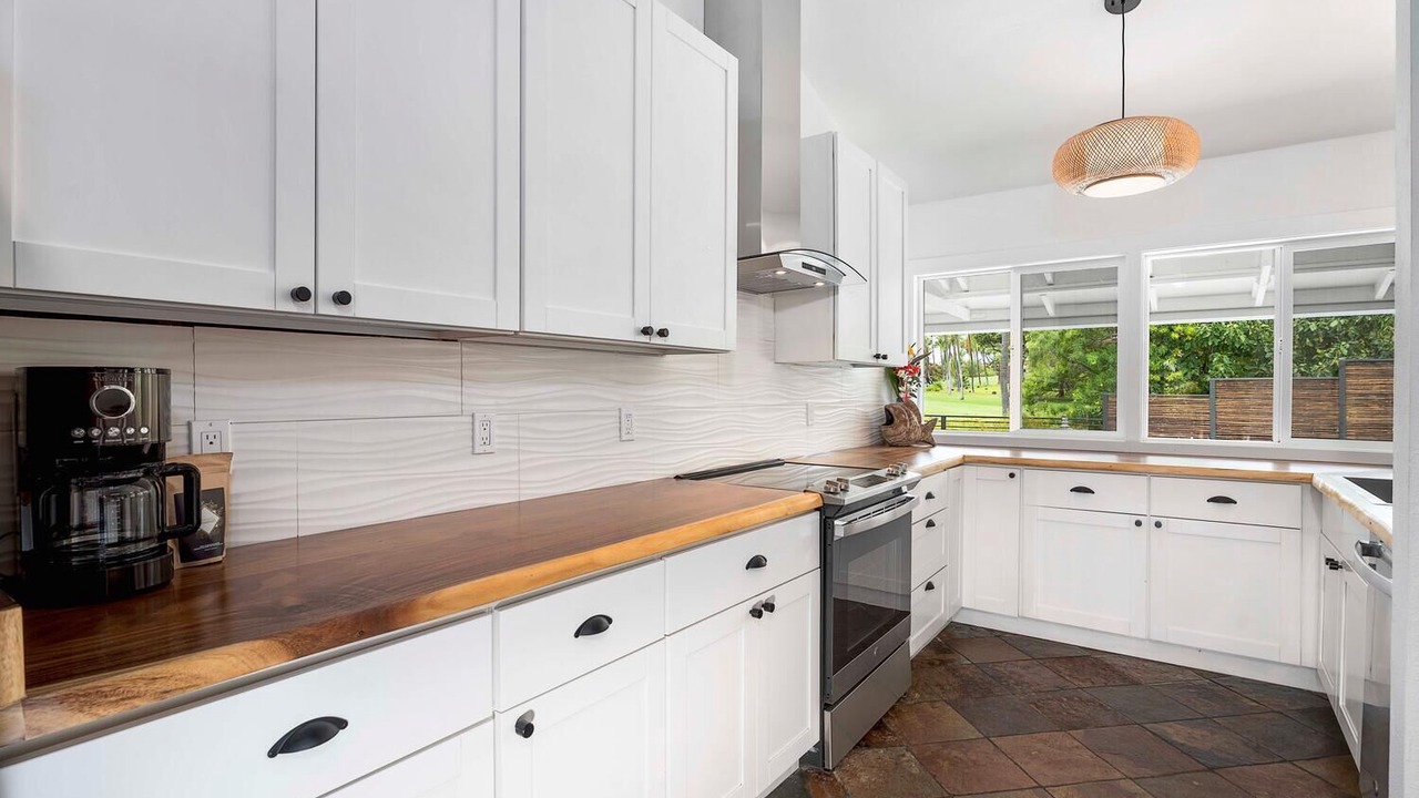 Photo of Kitchen in Keauhou