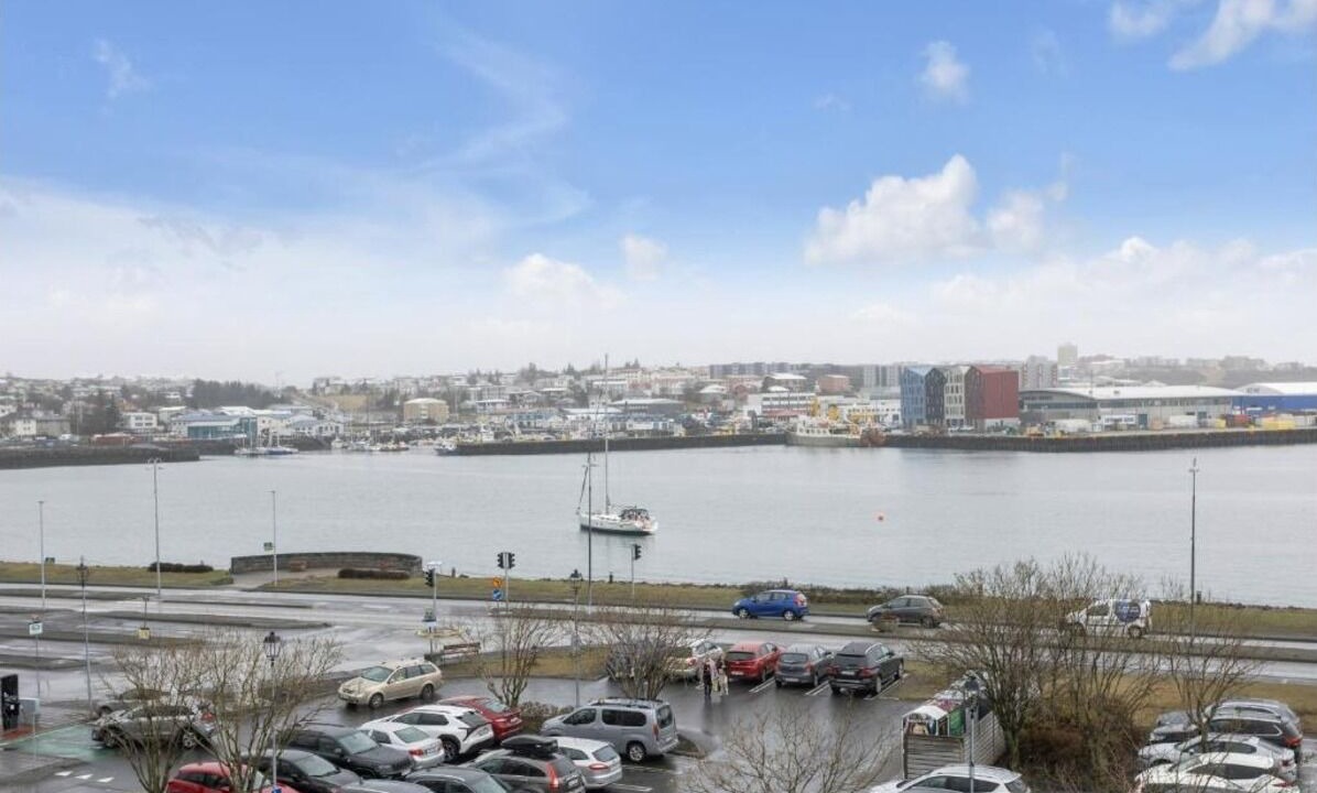 Photo of Others in Hafnarfjordur