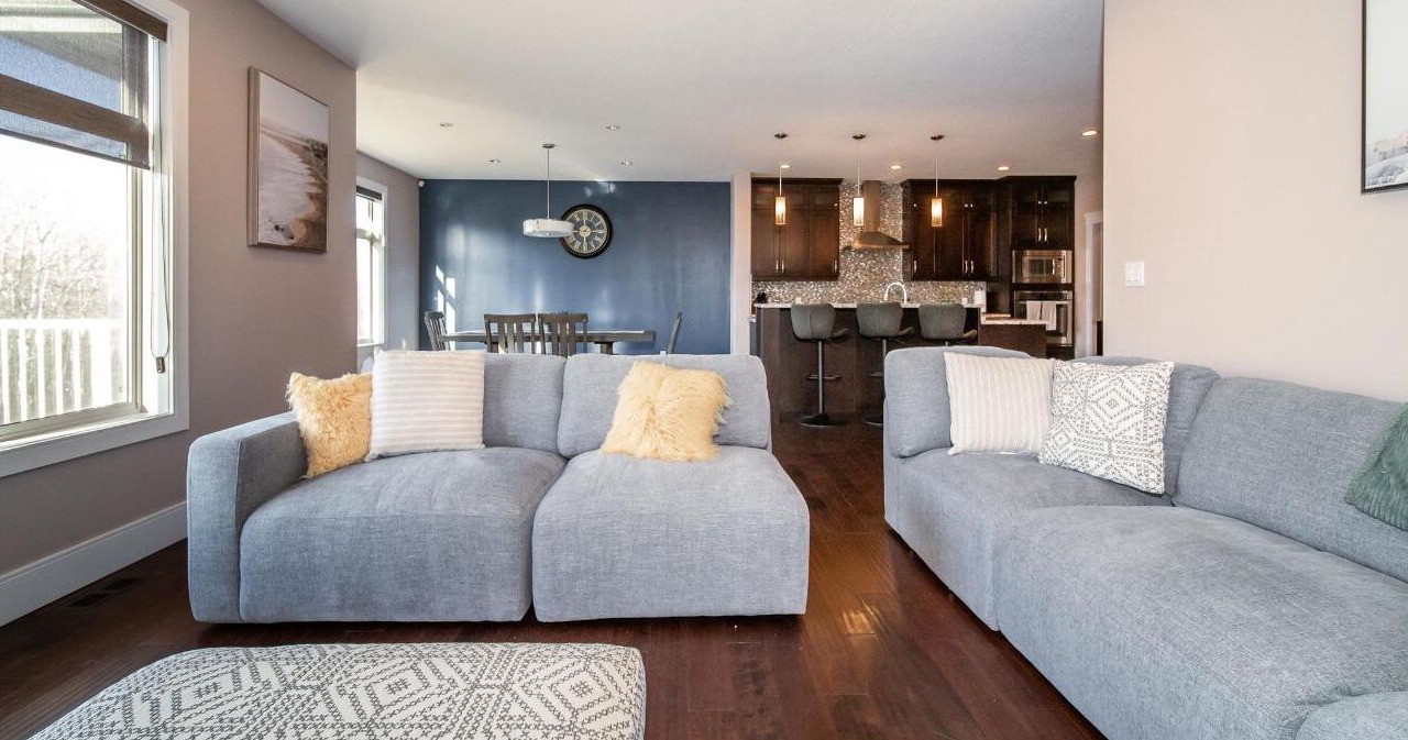 Photo of Livingroom in Northwest Edmonton