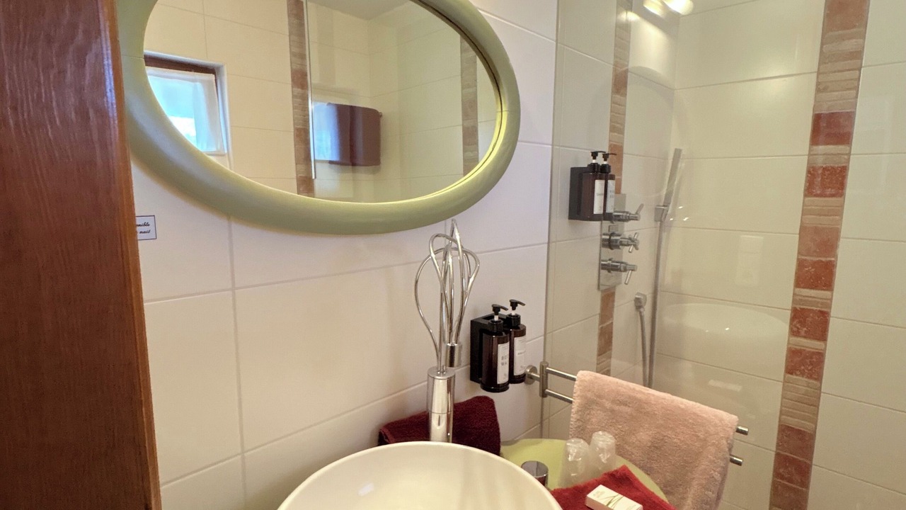 Photo of Bathroom in Bohon