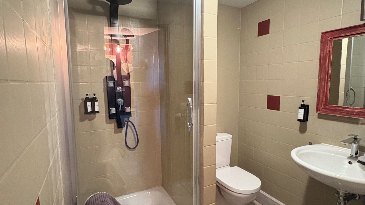 Photo of Bathroom in Bohon