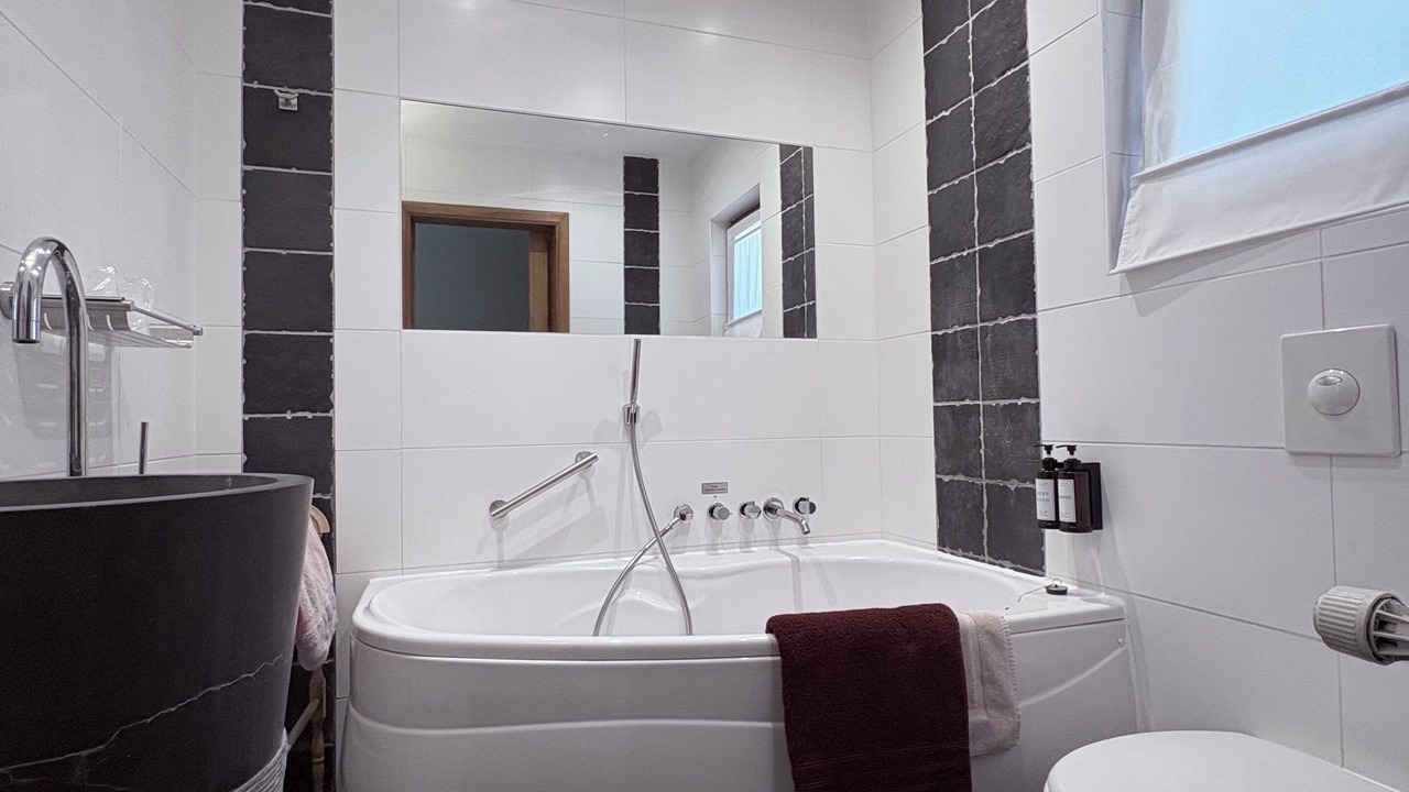 Photo of Bathroom in Bohon