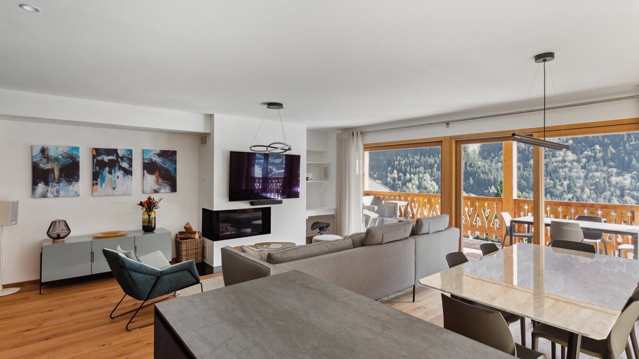 Photo of Livingroom in Champery