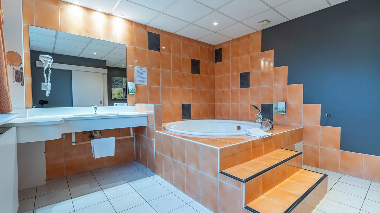 Photo of Bathroom in Menen