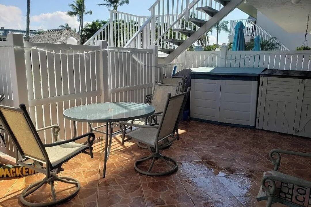 Photo of Outdoor in Cypress Lake