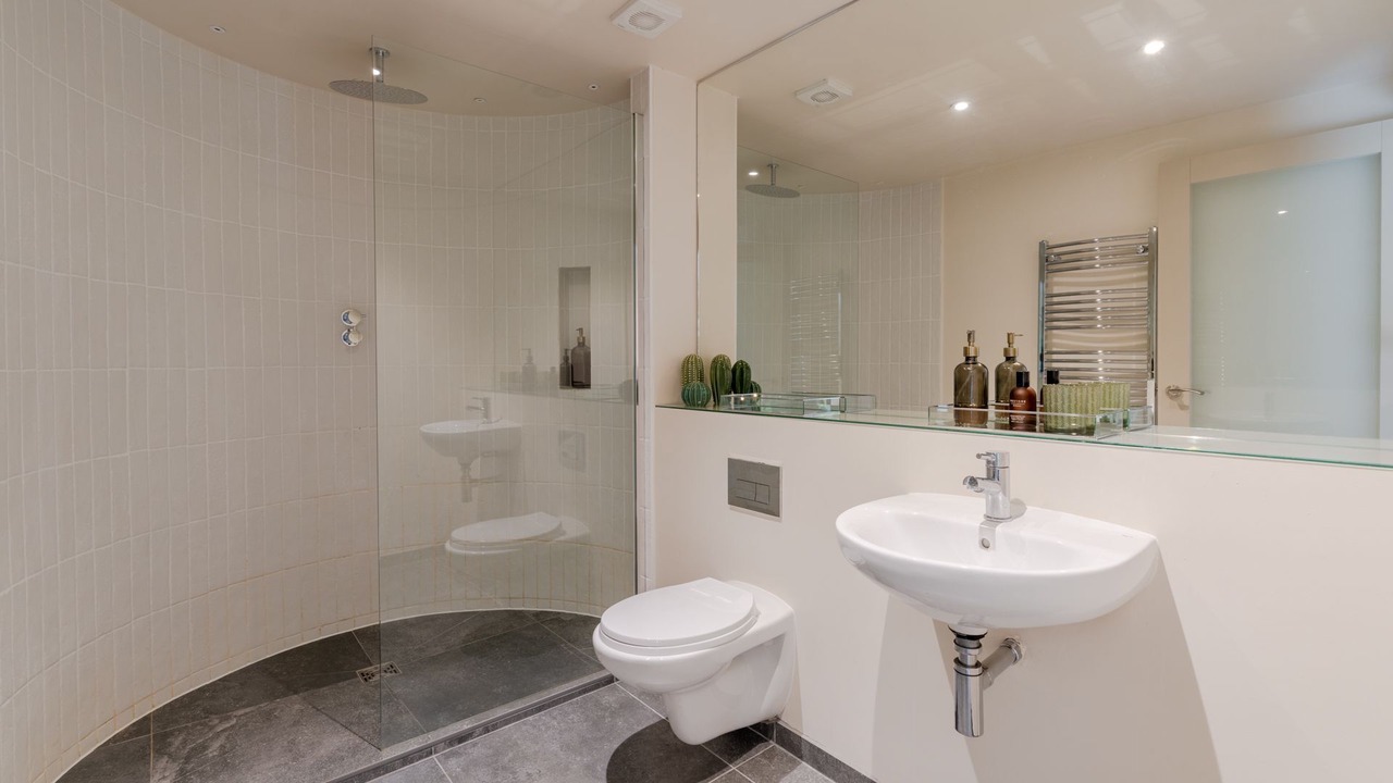 Photo of Bathroom in Elkstone