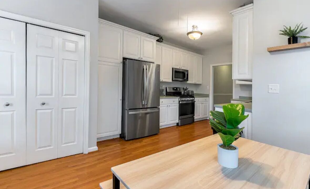 Photo of Kitchen in Chic's Beach