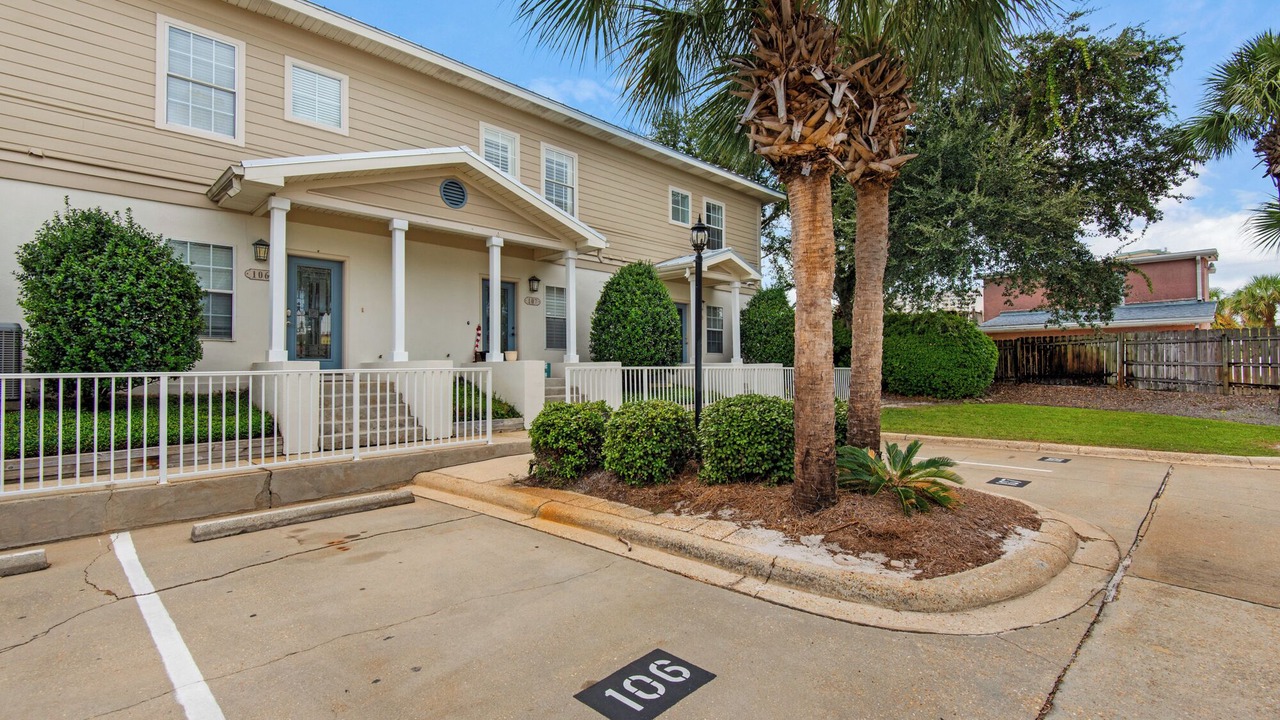 Photo of Outdoor in Miramar Beach