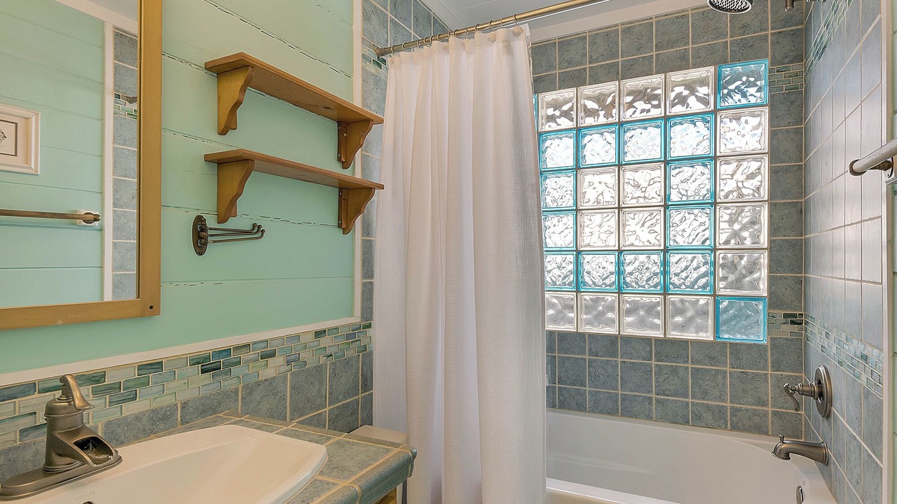 Photo of Bathroom in Seaside
