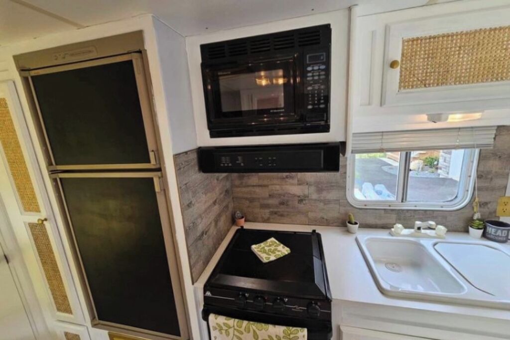 Photo of Kitchen in Lucasville