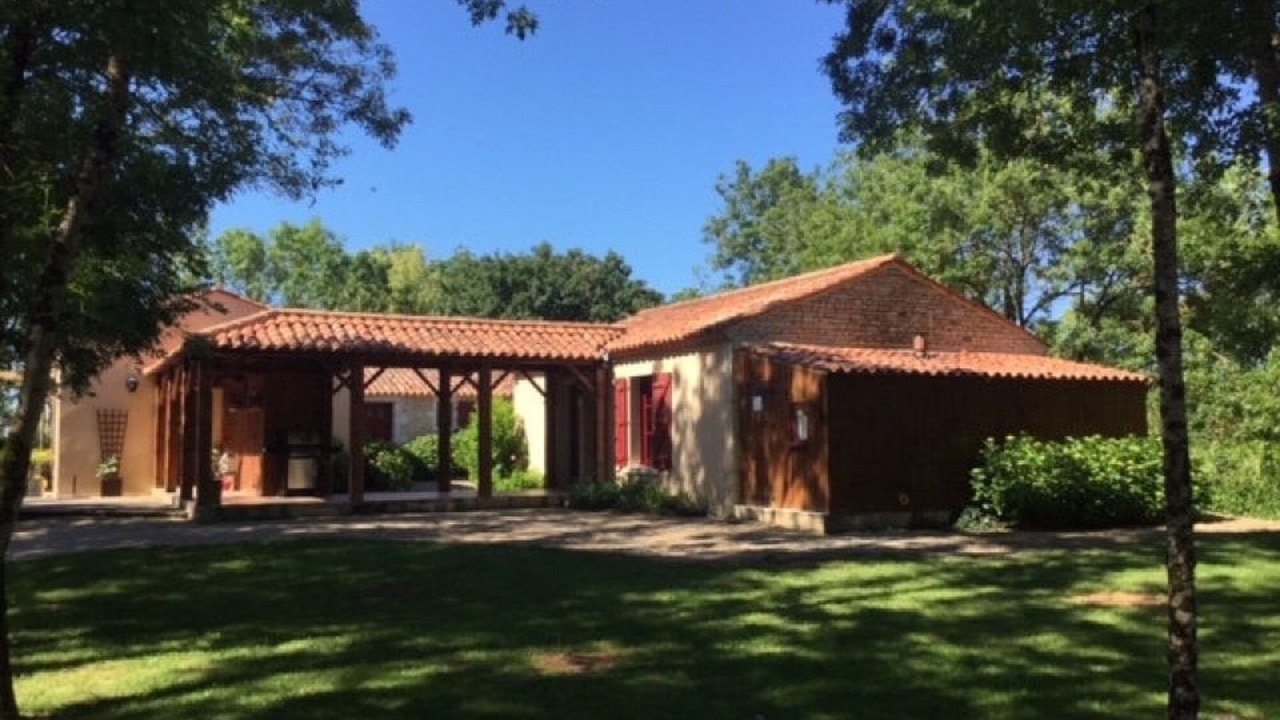 Photo of Outdoor in Nalliers