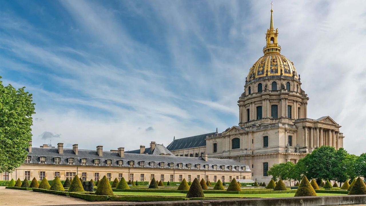 Photo of Others in Quartier de l'Ecole-Militaire
