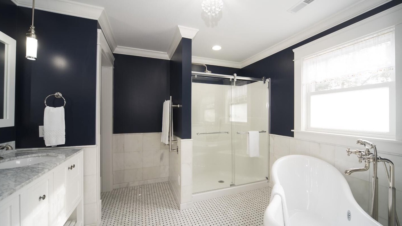 Photo of Bathroom in Put-in-Bay