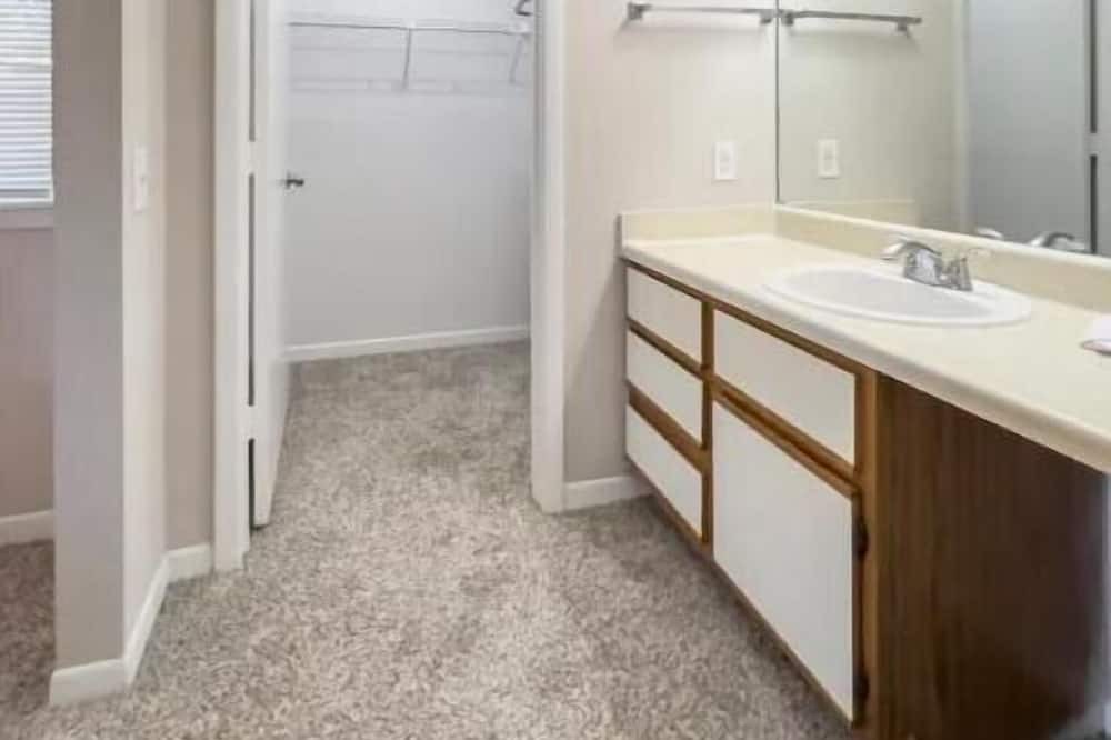 Photo of Bathroom in Deerfield Beach
