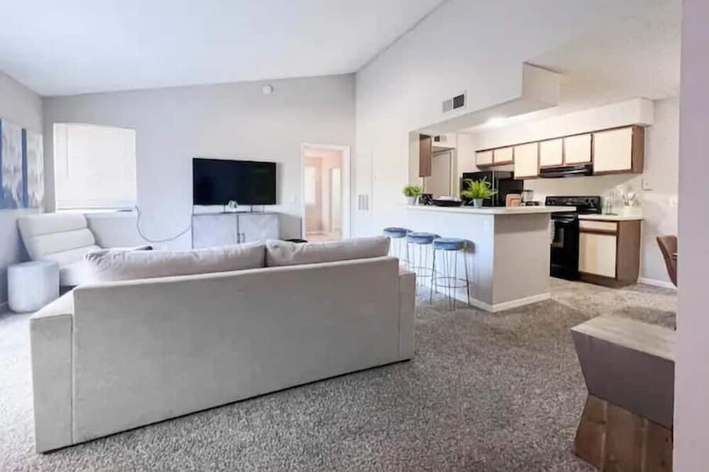 Photo of Livingroom in Deerfield Beach