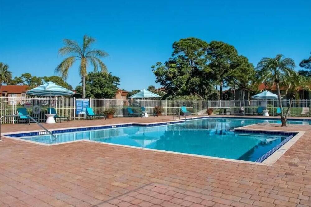 Photo of Outdoor in Deerfield Beach