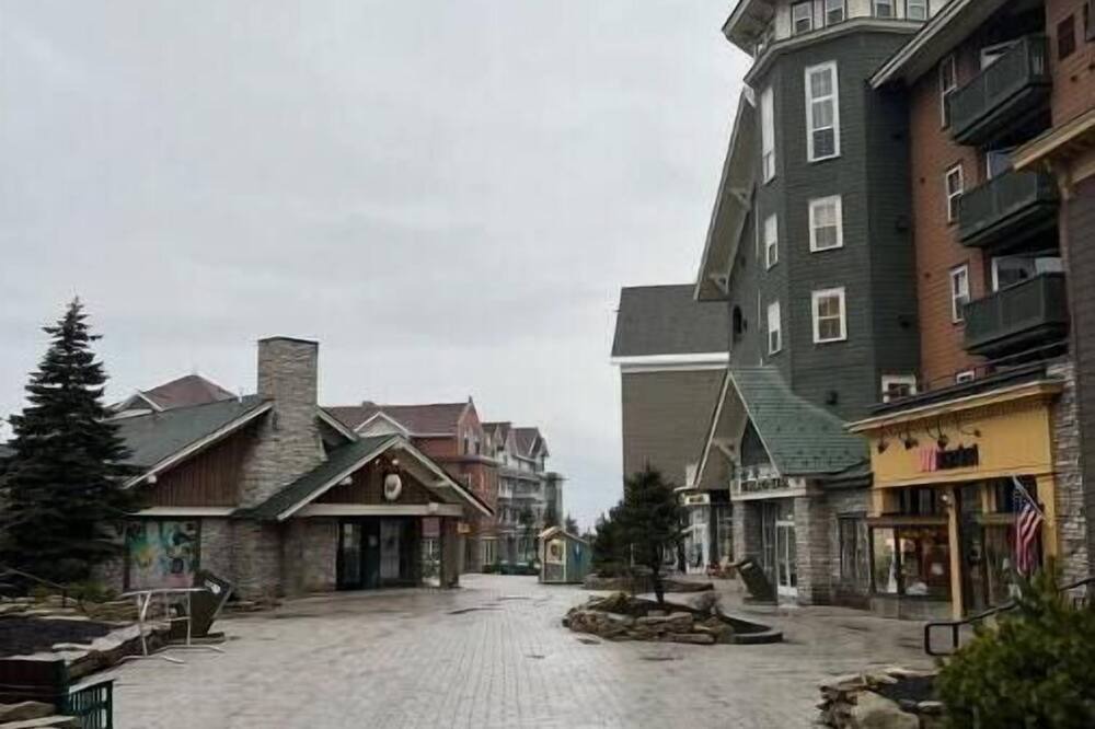Photo of Outdoor in Mountain Base