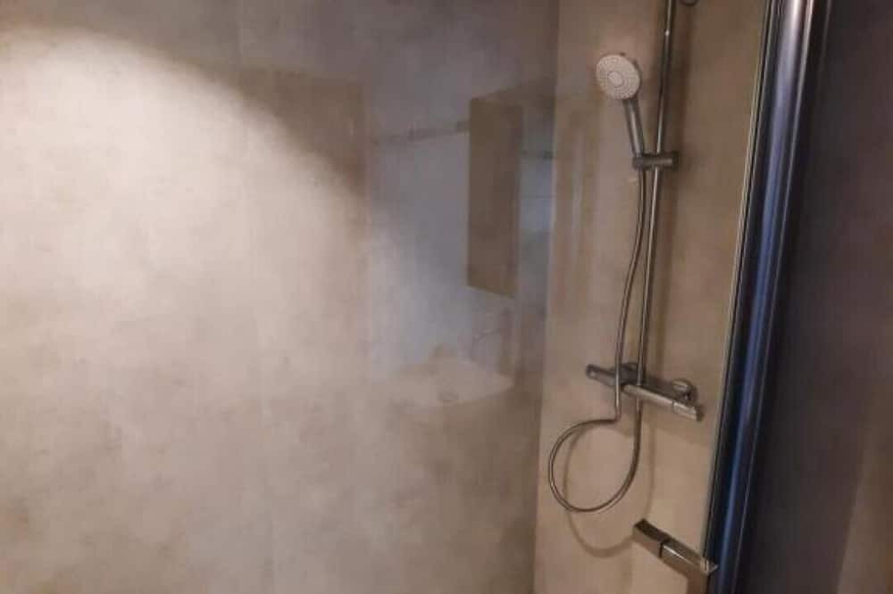 Photo of Bathroom in Langemark