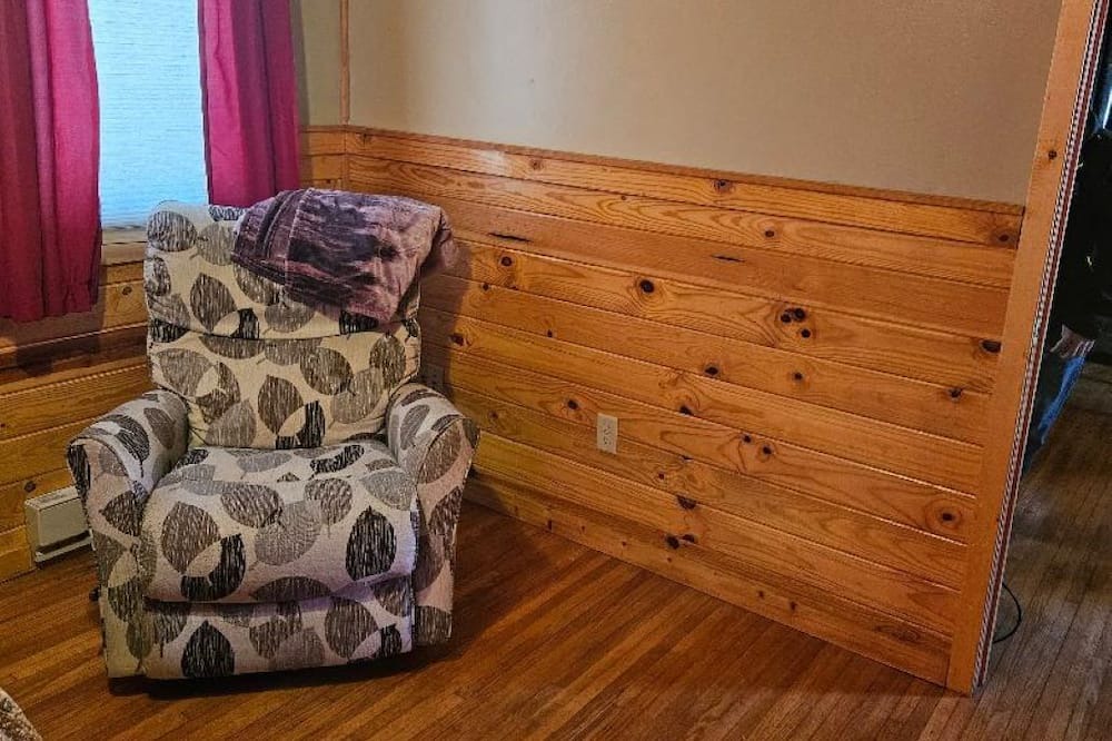 Photo of Bedroom in Clearbrook