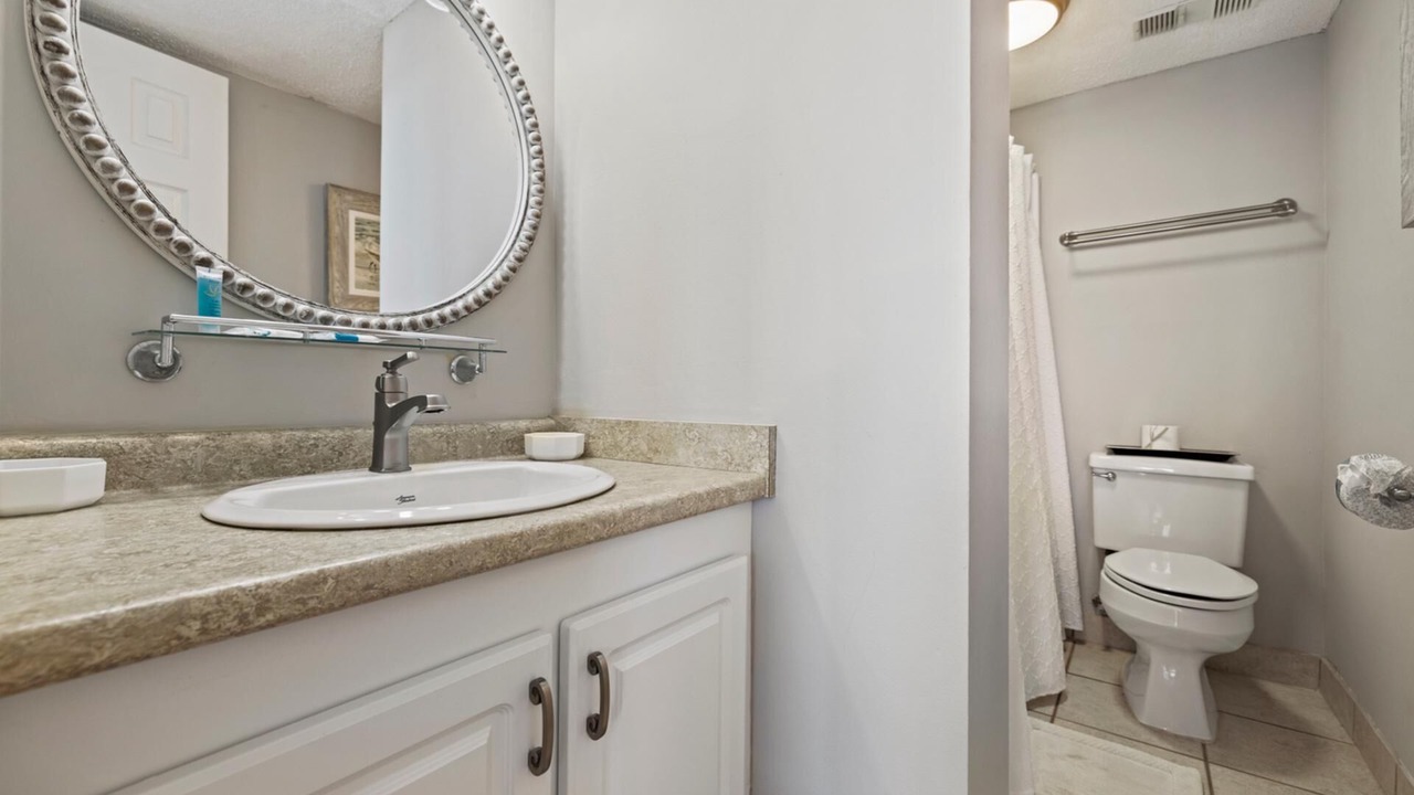 Photo of Bathroom in Sunnyside