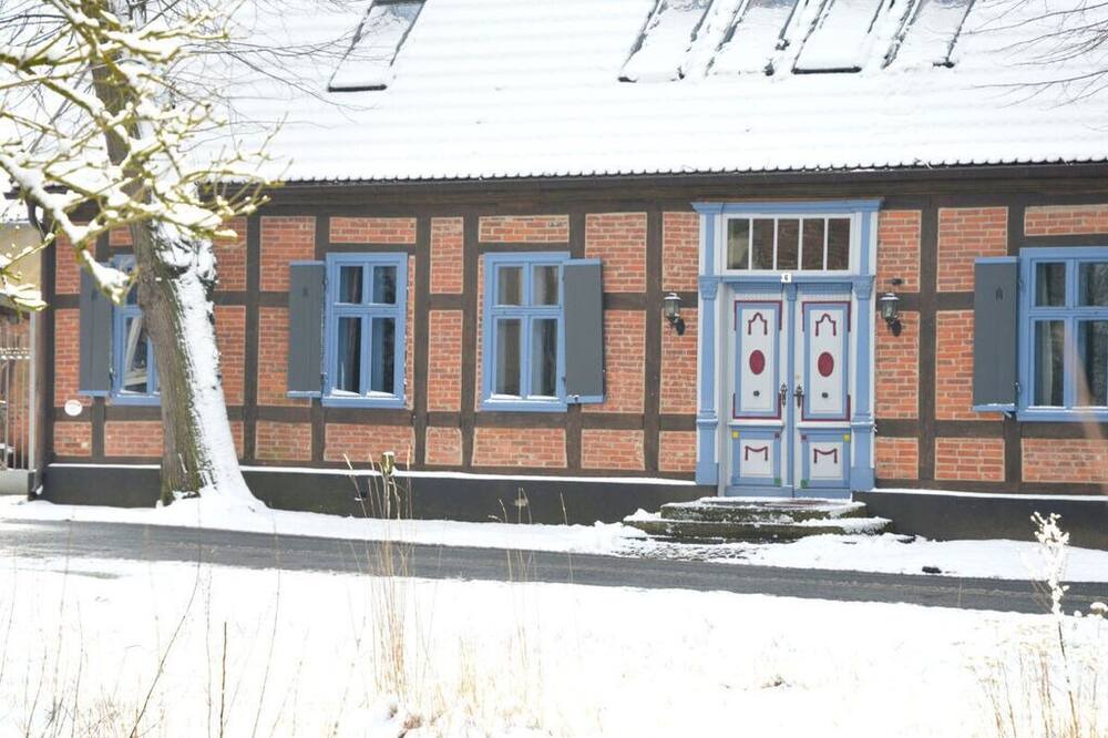 Photo of Others in Breetz