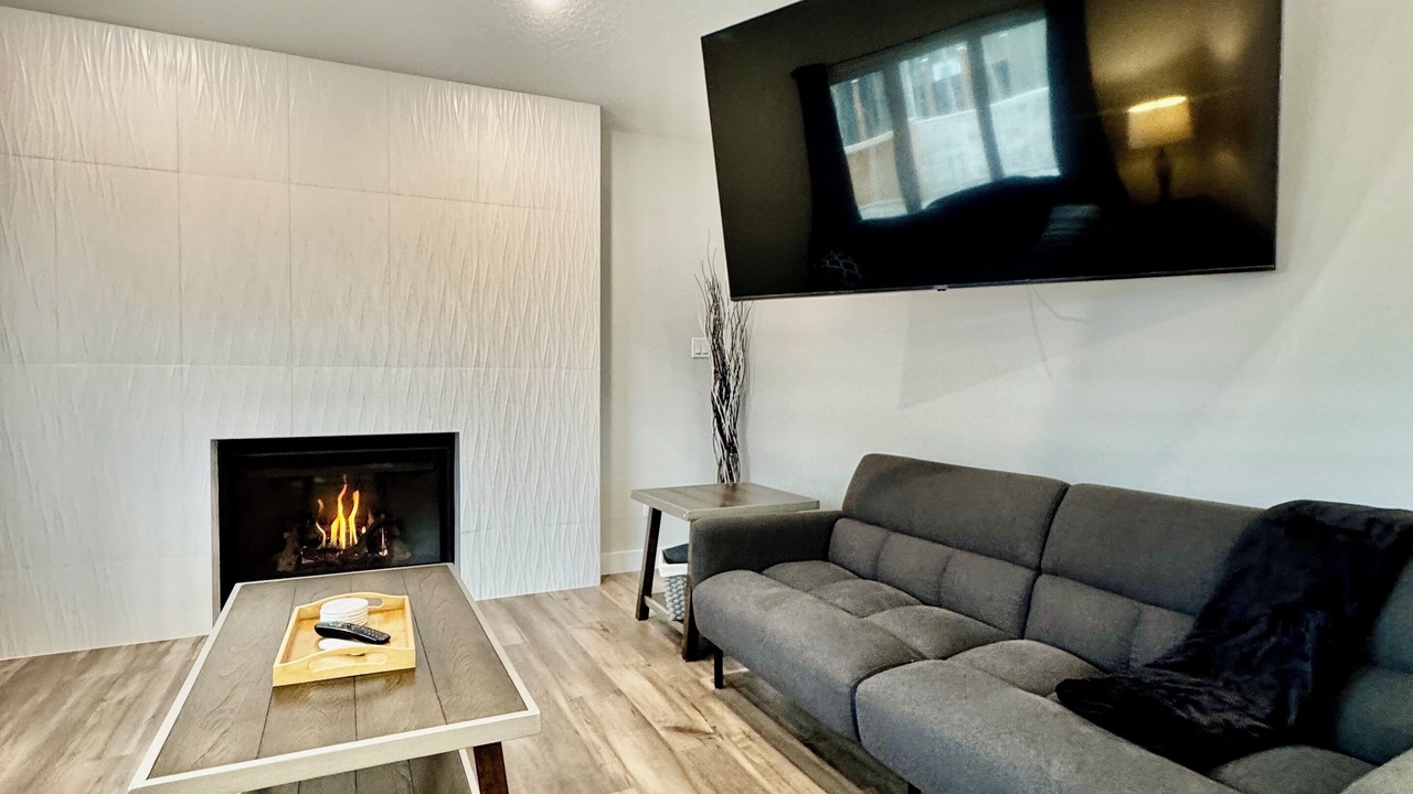 Photo of Livingroom in Hinton