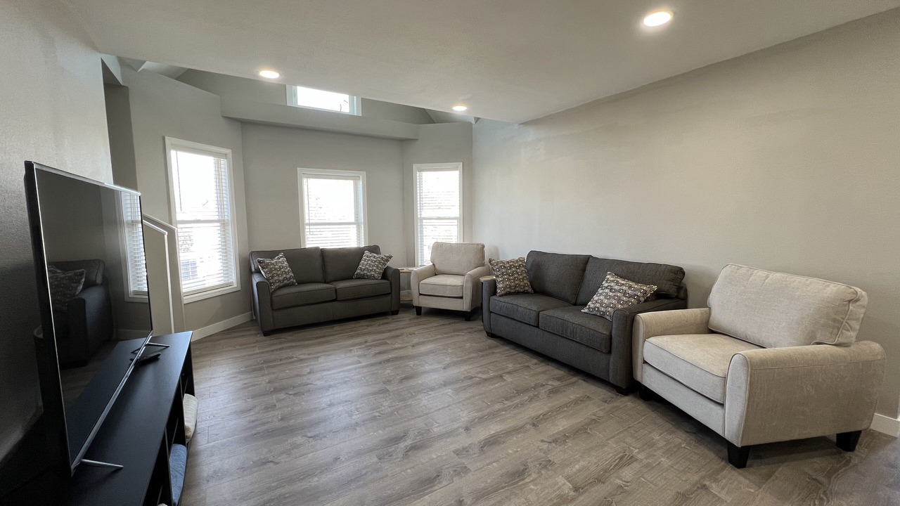Photo of Livingroom in Cedar Falls