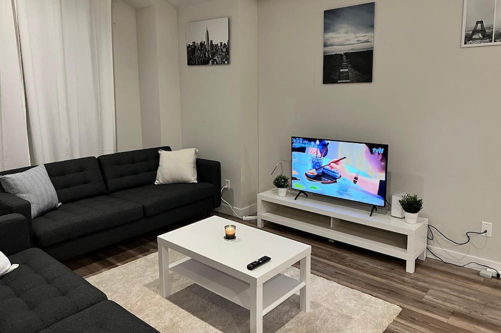 Photo of Livingroom in Transcona