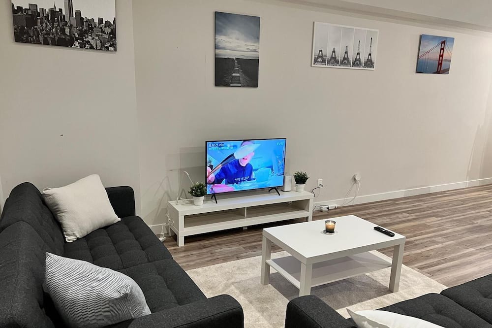 Photo of Livingroom in Transcona