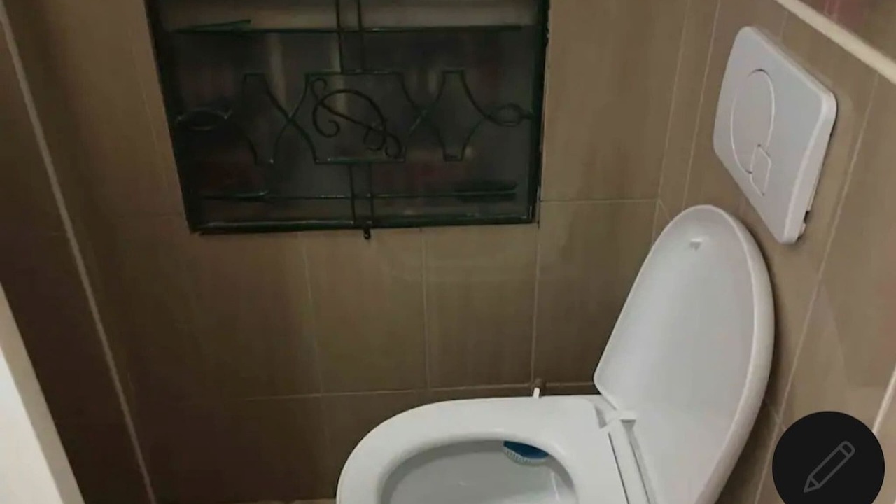 Photo of Bathroom in Koekelberg