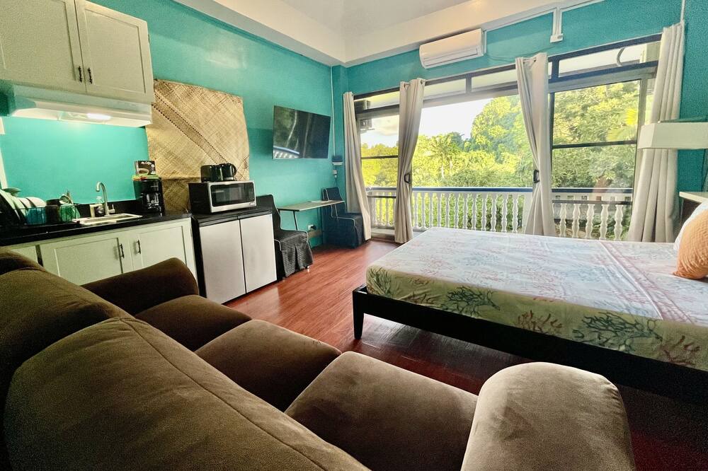 Photo of Livingroom in Koror