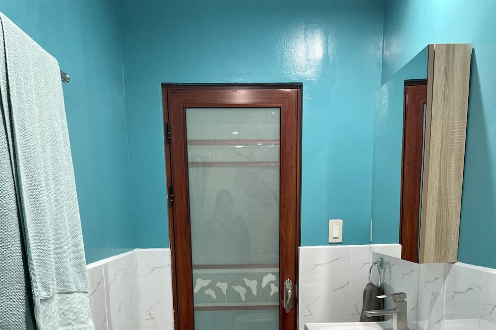 Photo of Bathroom in Koror