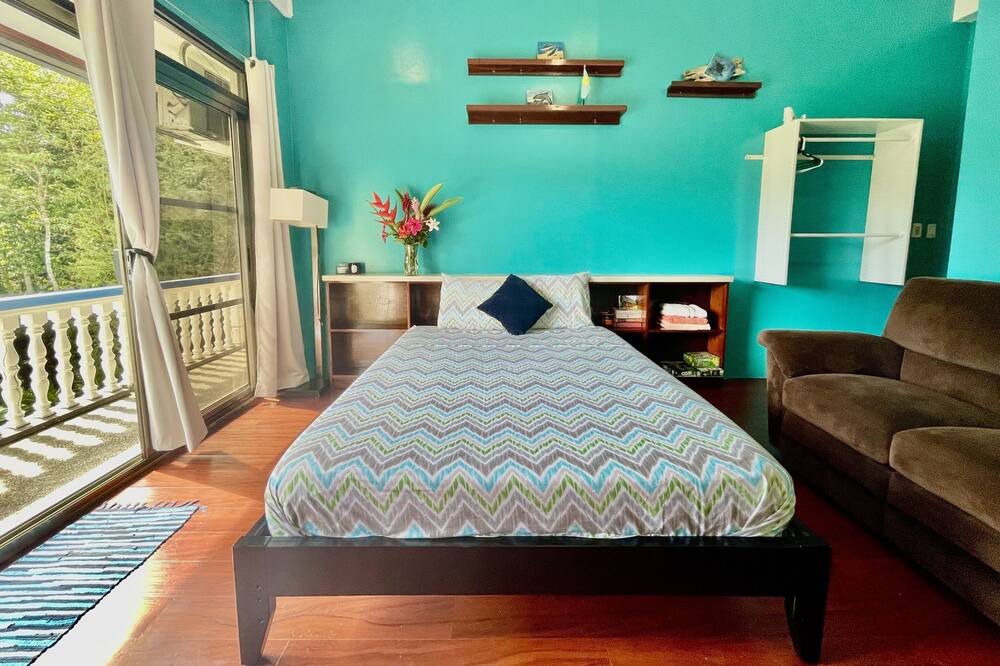 Photo of Bedroom in Koror