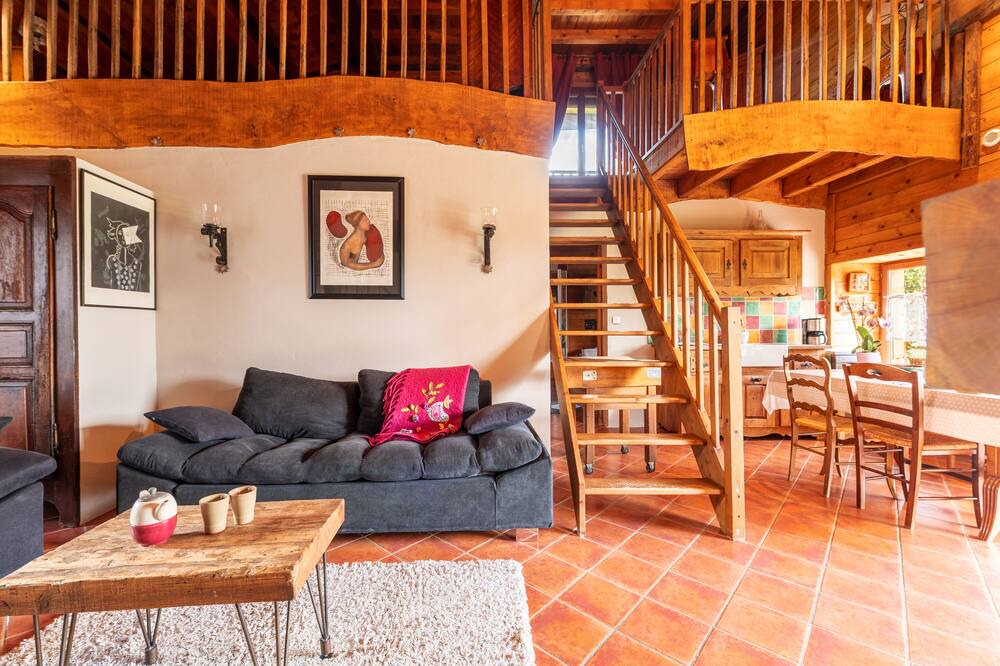 Photo of Livingroom in Vaulx